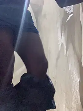 Ndodemnyamaxh online show from November 2025 03:28:01 AM