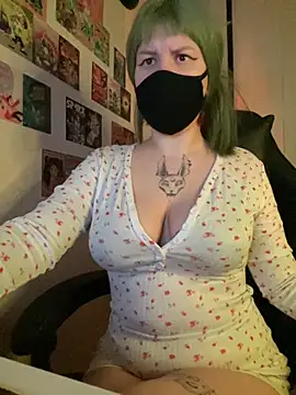 Snapshot of kittykoshkka chatting on November 2025 09:58:01 PM kittykoshkka online show from November 2025 09:58:01 PM