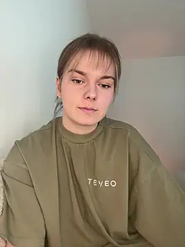 LisaFreierxx online show from May 2026 01:18:02 PM