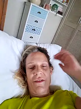 LittleSexyT online show from November 2025 10:48:01 AM