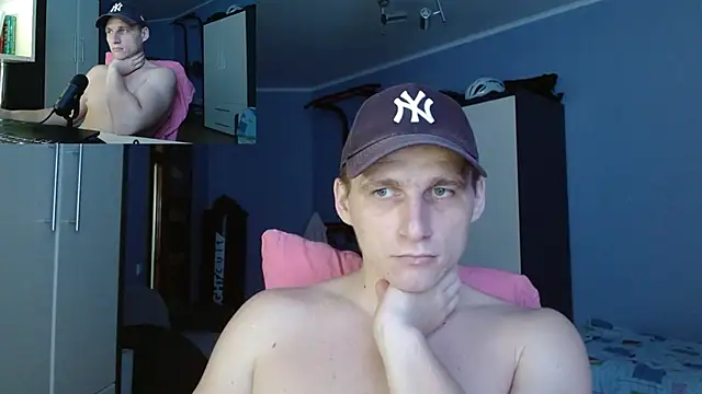 Hot Sports And Languages online show from November 2025 01:02:01 PM