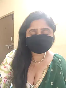 mouni499 online show from February 2026 02:14:01 PM