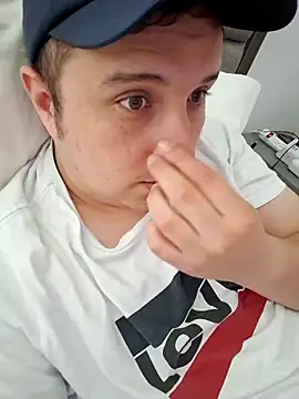 AngelsCouple- online show from November 2025 06:43:02 PM