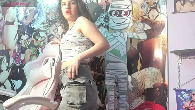 Kattaleya 1 online show from November 2025 12:28:02 PM