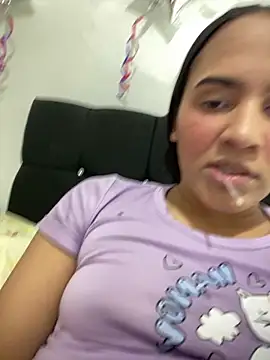 Ivy 08 online show from May 2026 01:23:02 AM