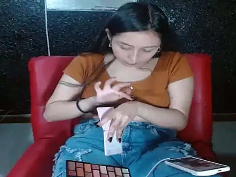 naughtygoddesss  online show from January 2026 01:44:01 AM