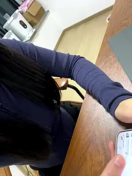 Snapshot of VVCC852 chatting on November 2025 02:07:02 PM VVCC852 online show from November 2025 02:07:02 PM