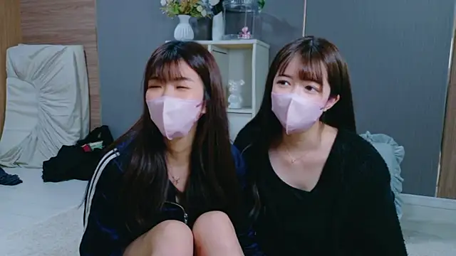 oto-X-cup online show from November 2025 11:52:02 AM