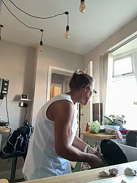 Snapshot of Angel-LinaX chatting on July 2026 05:50:01 PM Angel-LinaX online show from July 2026 05:50:01 PM