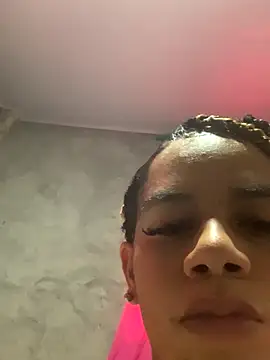 Snapshot of Megan2026 chatting on November 2025 12:58:02 PM Megan2026 online show from November 2025 12:58:02 PM