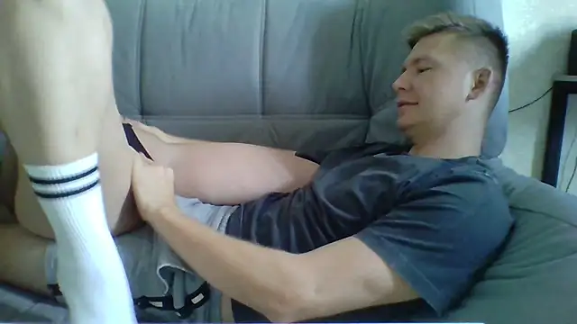 Snapshot of vulgar_Molly777 chatting on November 2025 10:01:02 AM vulgar Molly777 online show from November 2025 10:01:02 AM