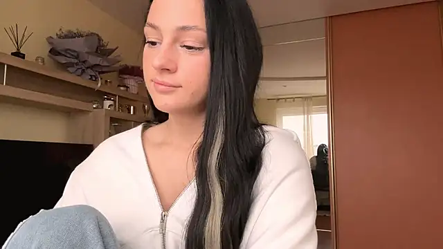 messystasy online show from November 2025 01:33:01 PM