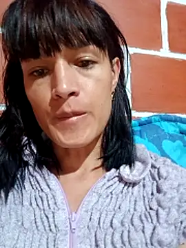 PaulinaLondra2 online show from December 2025 01:45:02 AM