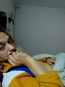 Snapshot of Yraaaar chatting on November 2025 05:19:02 AM Yraaaar online show from November 2025 05:19:02 AM