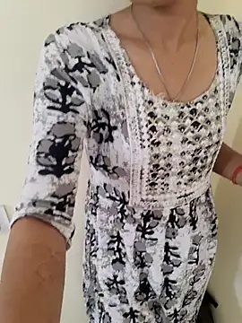 Neha rani78 online show from November 2025 03:54:01 AM