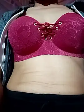 LenaLy2k online show from January 2026 05:02:02 AM