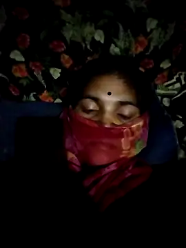 Jooli cuty online show from February 2026 02:39:01 PM