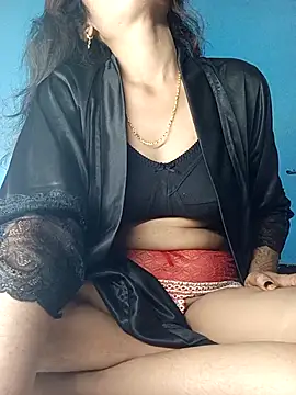 Saniya76 online show from November 2025 04:05:01 PM