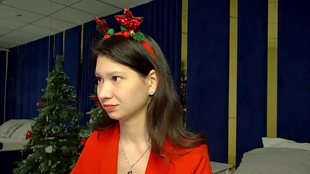 SaraDenars online show from December 2025 05:34:01 AM