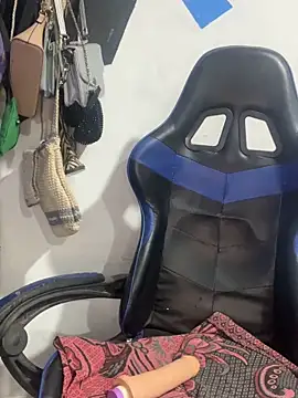 euscarlethotgirl online show from November 2025 11:29:01 PM