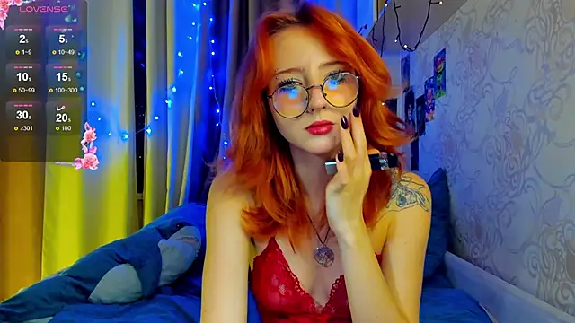 DragonflyLiza online show from November 2025 12:04:02 PM