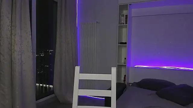 Snapshot of DanteRay chatting on November 2025 07:02:02 PM DanteRay online show from November 2025 07:02:02 PM