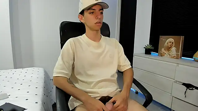  rhys jagger online show from November 2025 01:17:01 AM