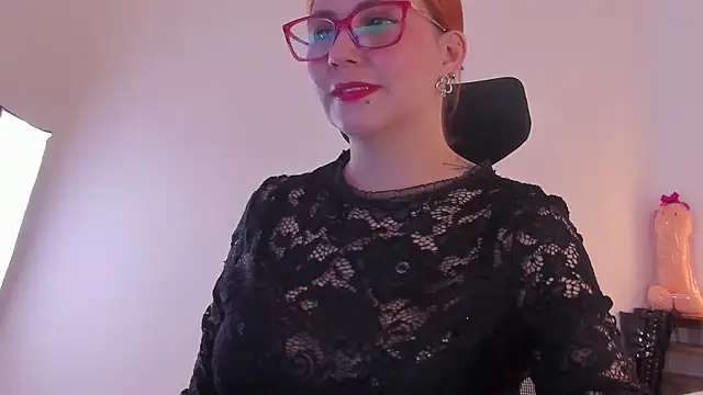 MistressErza online show from July 2026 07:27:01 PM