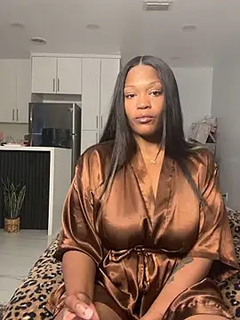 PrincessDreamm online show from April 2026 12:32:01 AM