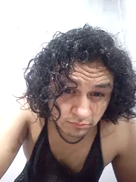 Nicolasfacundo online show from November 2025 10:42:02 PM