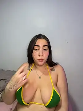 lele inocente online show from June 2026 02:07:01 AM