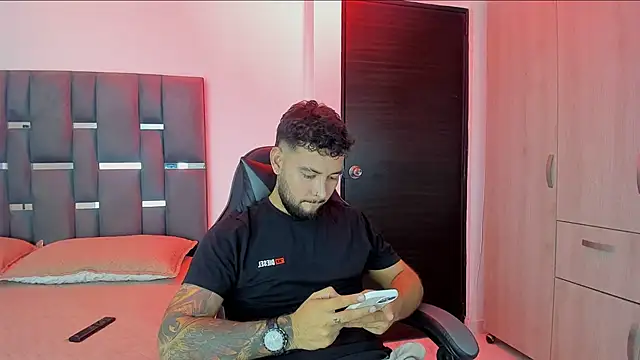 noah corvelle online show from November 2025 11:16:02 PM