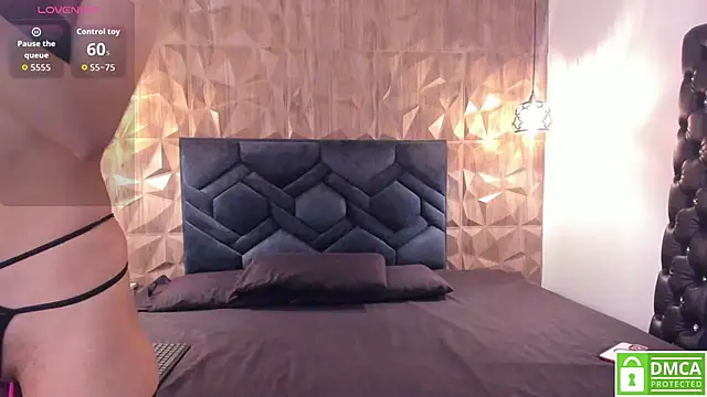 Kiara velvet   online show from November 2025 03:31:01 AM