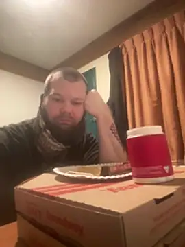 Snapshot of Daddyzfucktoyy chatting on March 2026 03:01:01 AM Daddyzfucktoyy online show from March 2026 03:01:01 AM