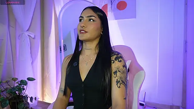 Nikita luan online show from August 2026 12:57:02 AM
