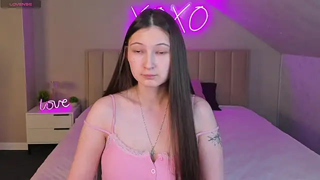 Ella Burns online show from April 2026 01:40:01 AM