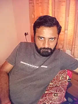 RubyEntity online show from November 2025 11:12:02 AM