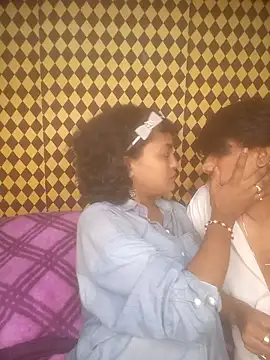 Freakingromance online show from March 2026 06:57:01 PM