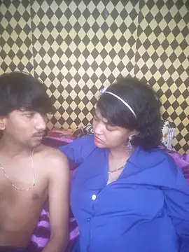 Freakingromance online show from March 2026 08:30:01 PM