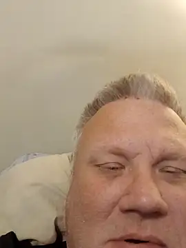 Jbirdb800 online show from November 2025 12:59:02 PM