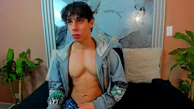 chris evans27 online show from November 2025 04:22:01 AM