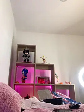 Snapshot of violettabond chatting on February 2026 12:10:02 PM violettabond online show from February 2026 12:10:02 PM