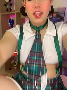 Snapshot of violettabond chatting on February 2026 12:34:01 PM violettabond online show from February 2026 12:34:01 PM