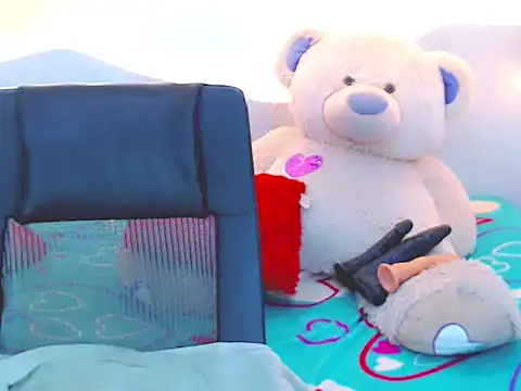 NharaBigCock online show from April 2026 06:55:02 PM