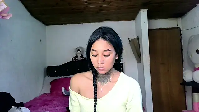 lyam ebony  online show from May 2026 01:59:01 PM