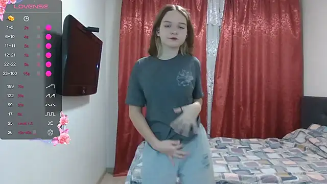 AlissaGerardo online show from November 2025 12:15:02 PM