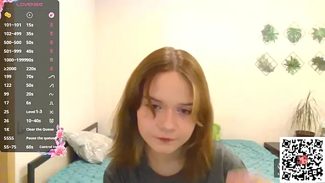 AlissaGerardo online show from November 2025 12:04:01 PM