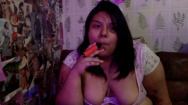 annoyedputa online show from November 2025 06:08:01 AM