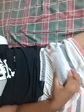 deduardo1302 online show from December 2025 06:41:02 AM