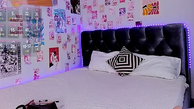 CindyMoriLove online show from April 2026 06:02:01 AM